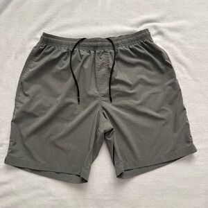Chubbies Shorts Athletic L 7” Men's Gray W/Blue Zipper On Pocket